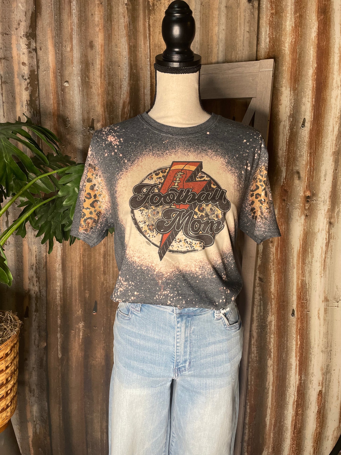 SHORT SLEEVE GRAPHIC HEATHER BLACK BLEACHED T-SHIRT