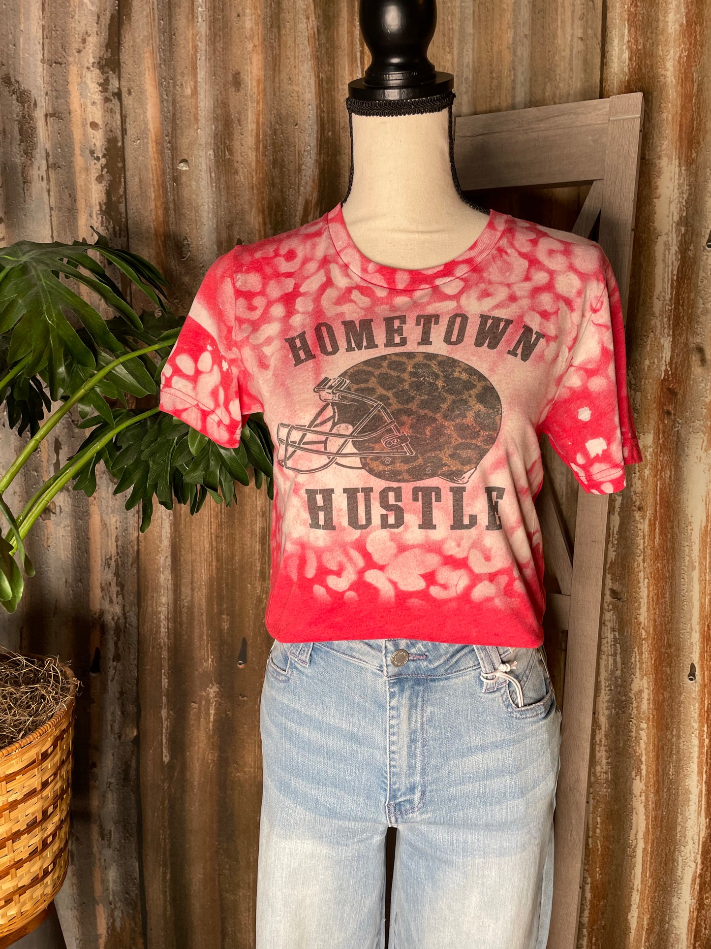 short sleeve graphic bleached red t-shirt