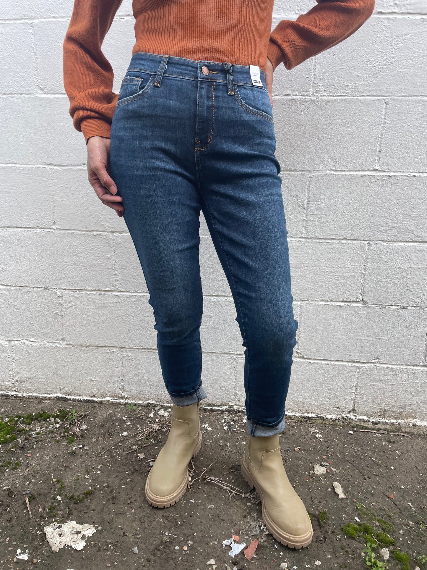 WOMENS HIGH WAIST RELAXED FIT JEANS