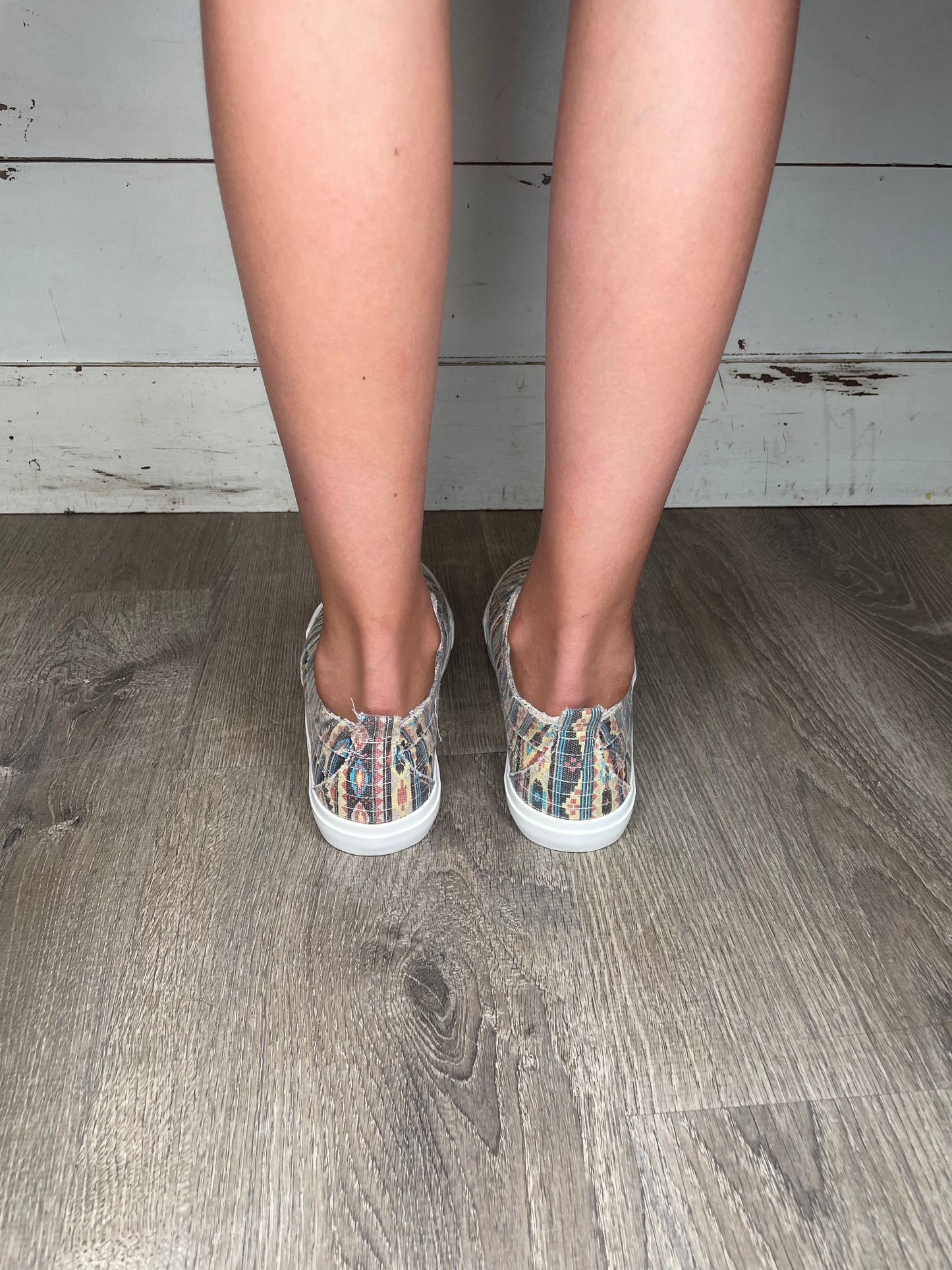 WOMENS PINK AZTEC SLIP ON FOOTWEAR