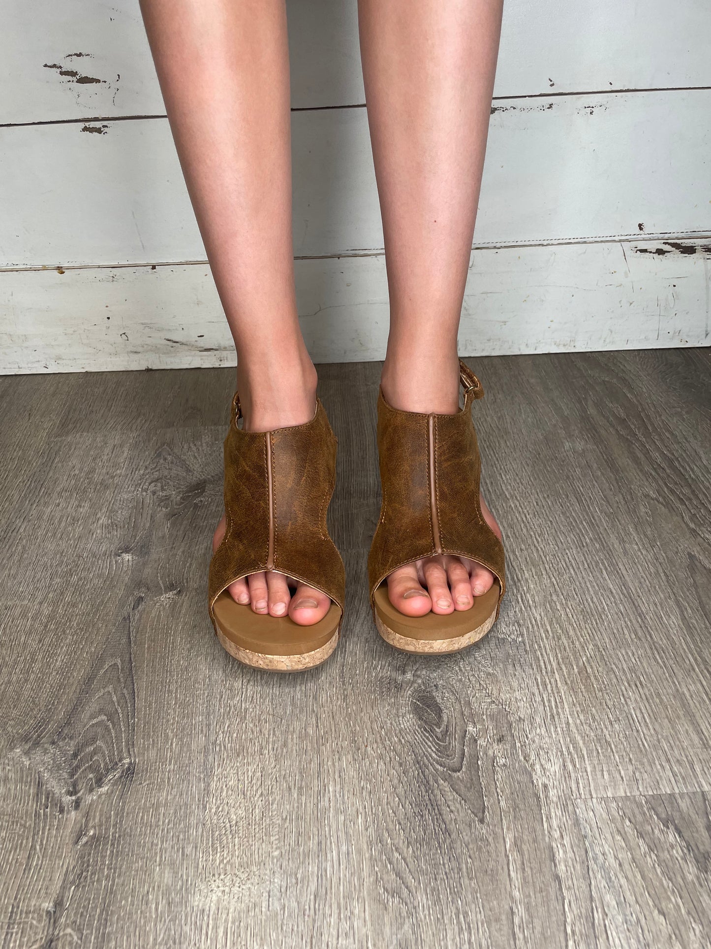 WOMENS TAN SANDAL