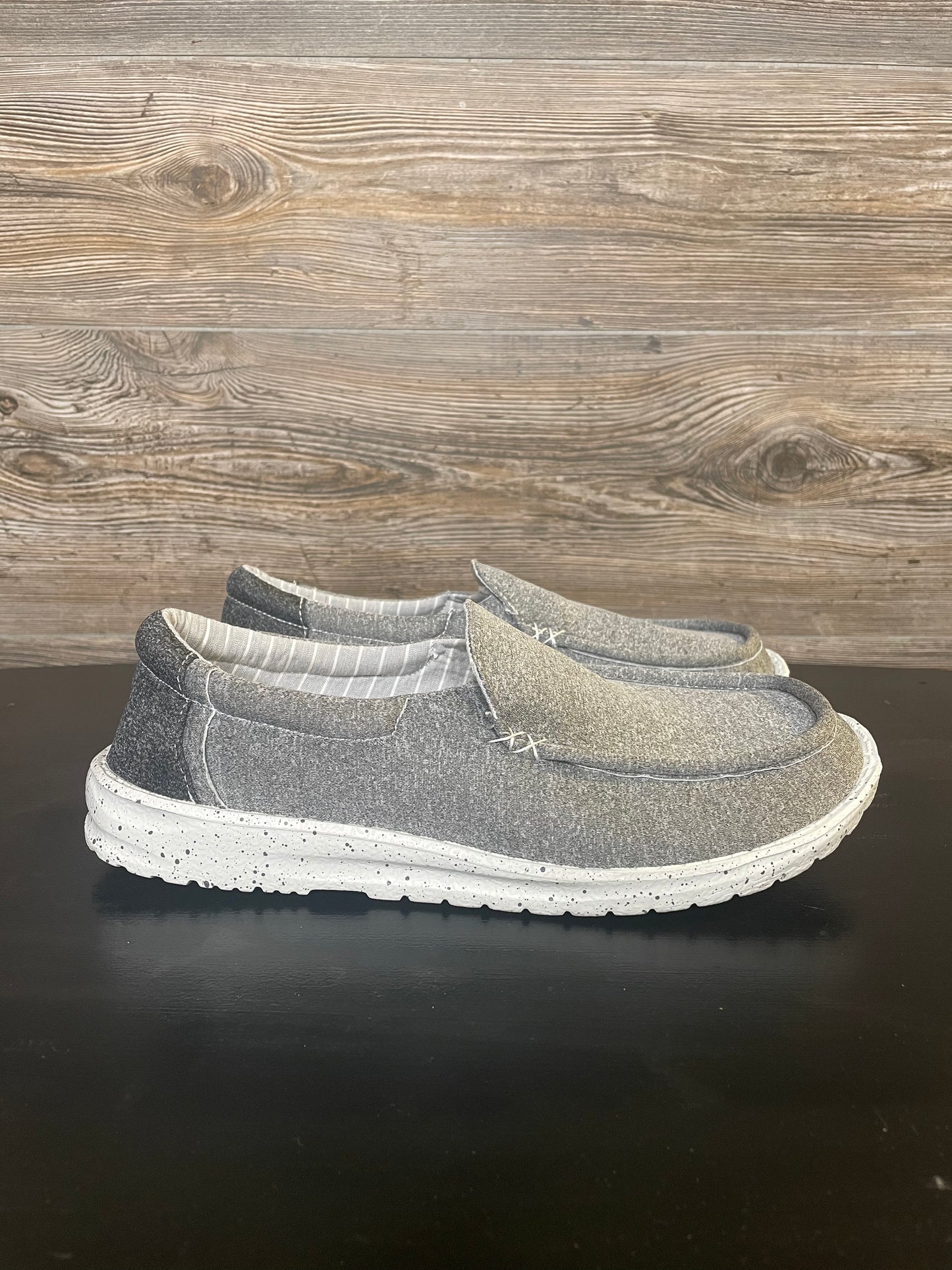 MEN’S TWO TONED GREY LOAFER SHOE