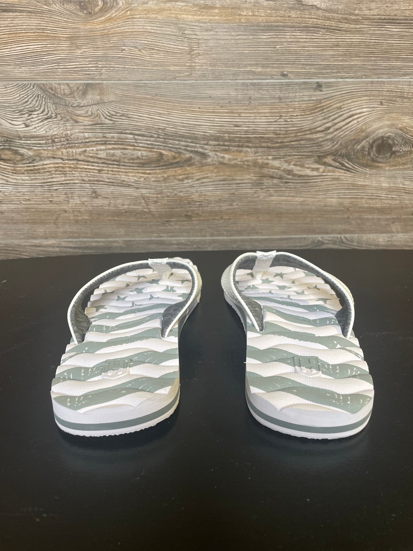 MENS HOWITZER WHITE "WE THE PEOPLE" FLIP FLOPS