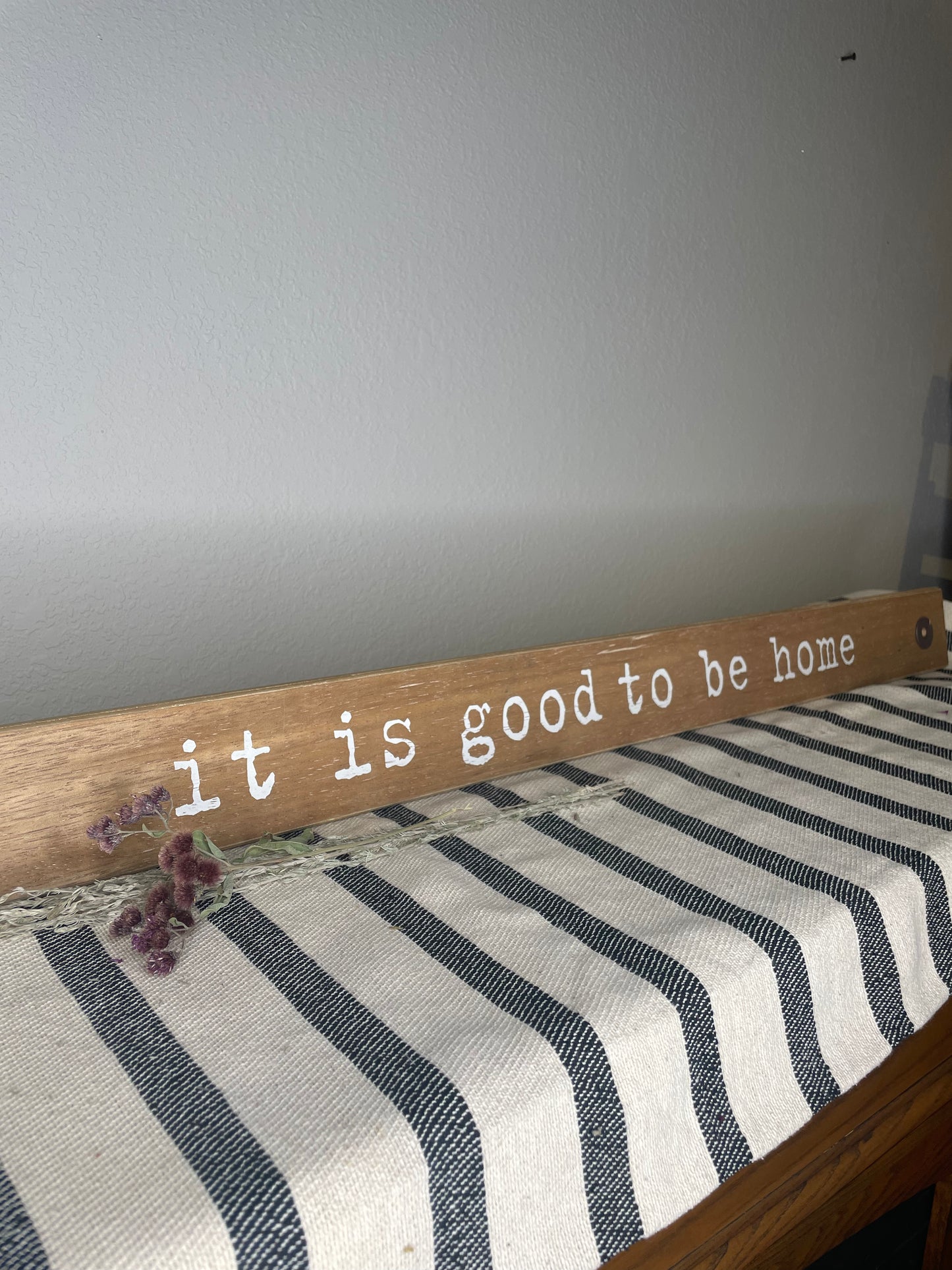WOODEN SIGN GOOD TO BE HOME