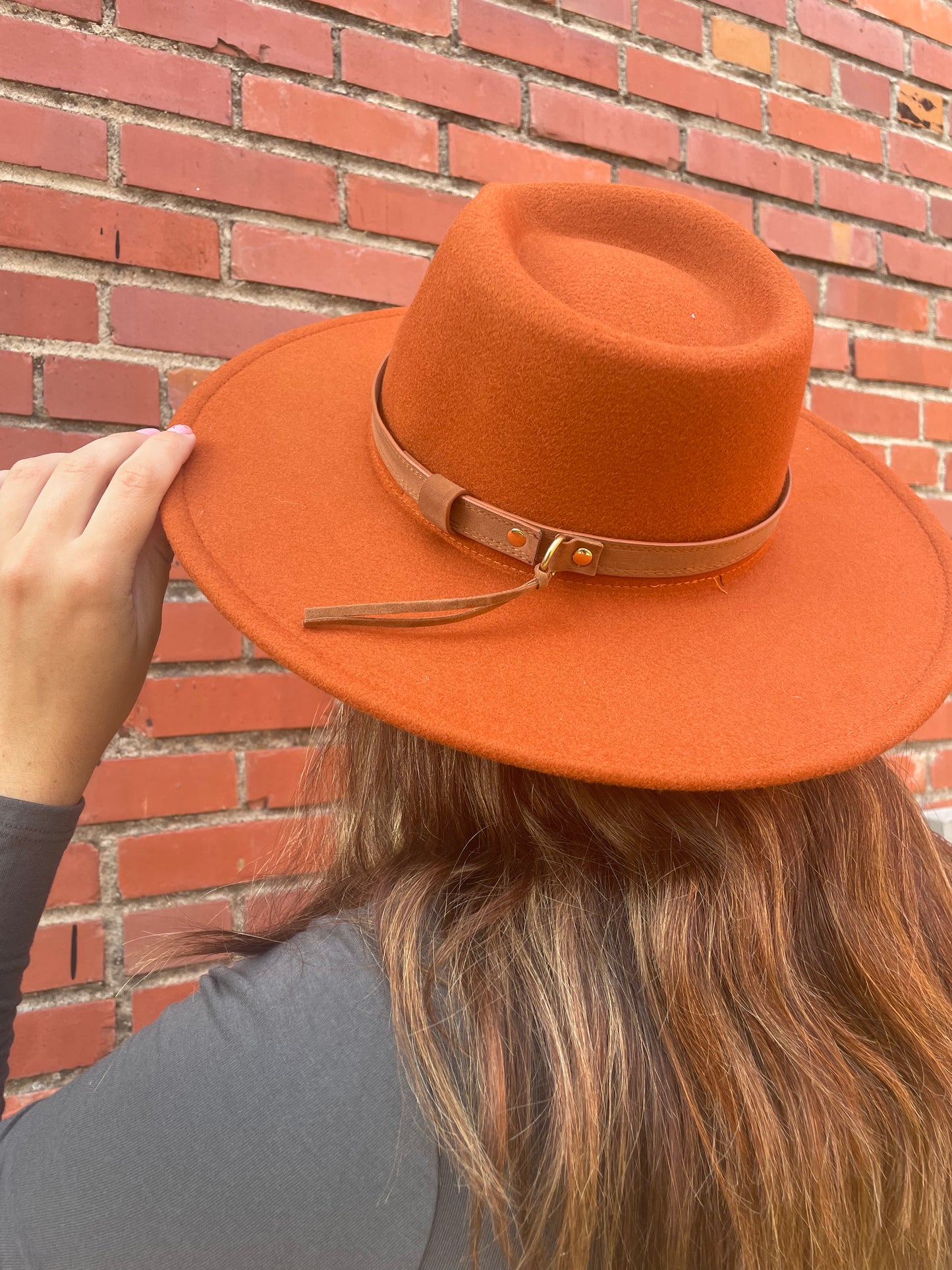 UNISEX TERRACOTTA FEDORA HAT WITH BELT DECORATION