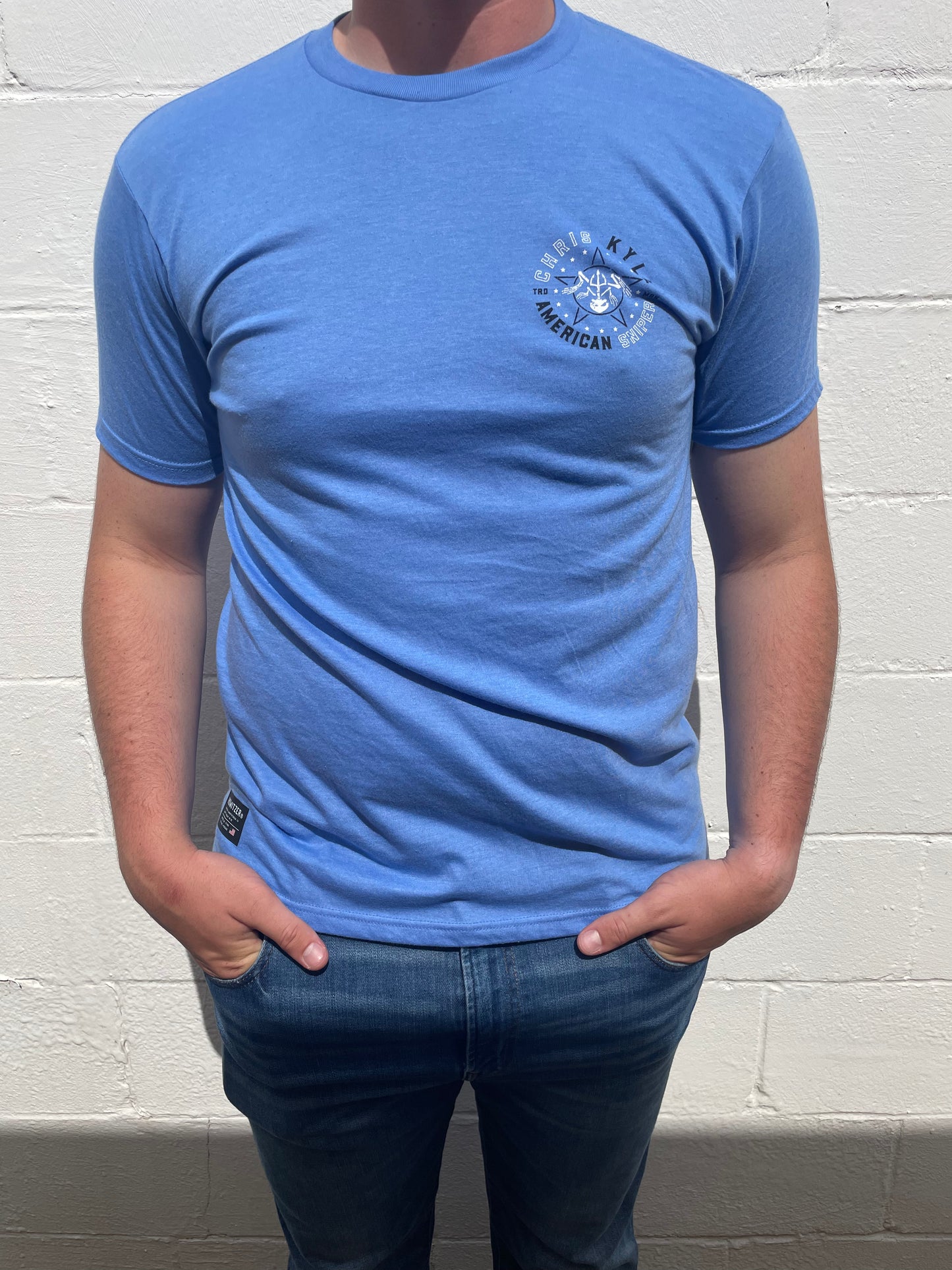 MEN'S MEDIUM BLUE GRAPHIC SHORT SLEEVE T-SHIRT