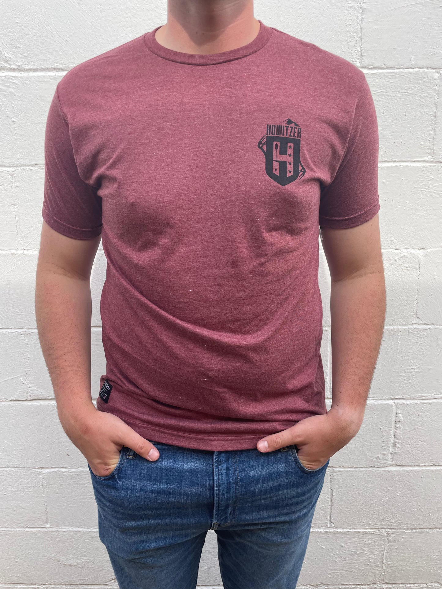 MEN'S MAROON SKULL GRAPHIC SHORT SLEEVE T-SHIRT