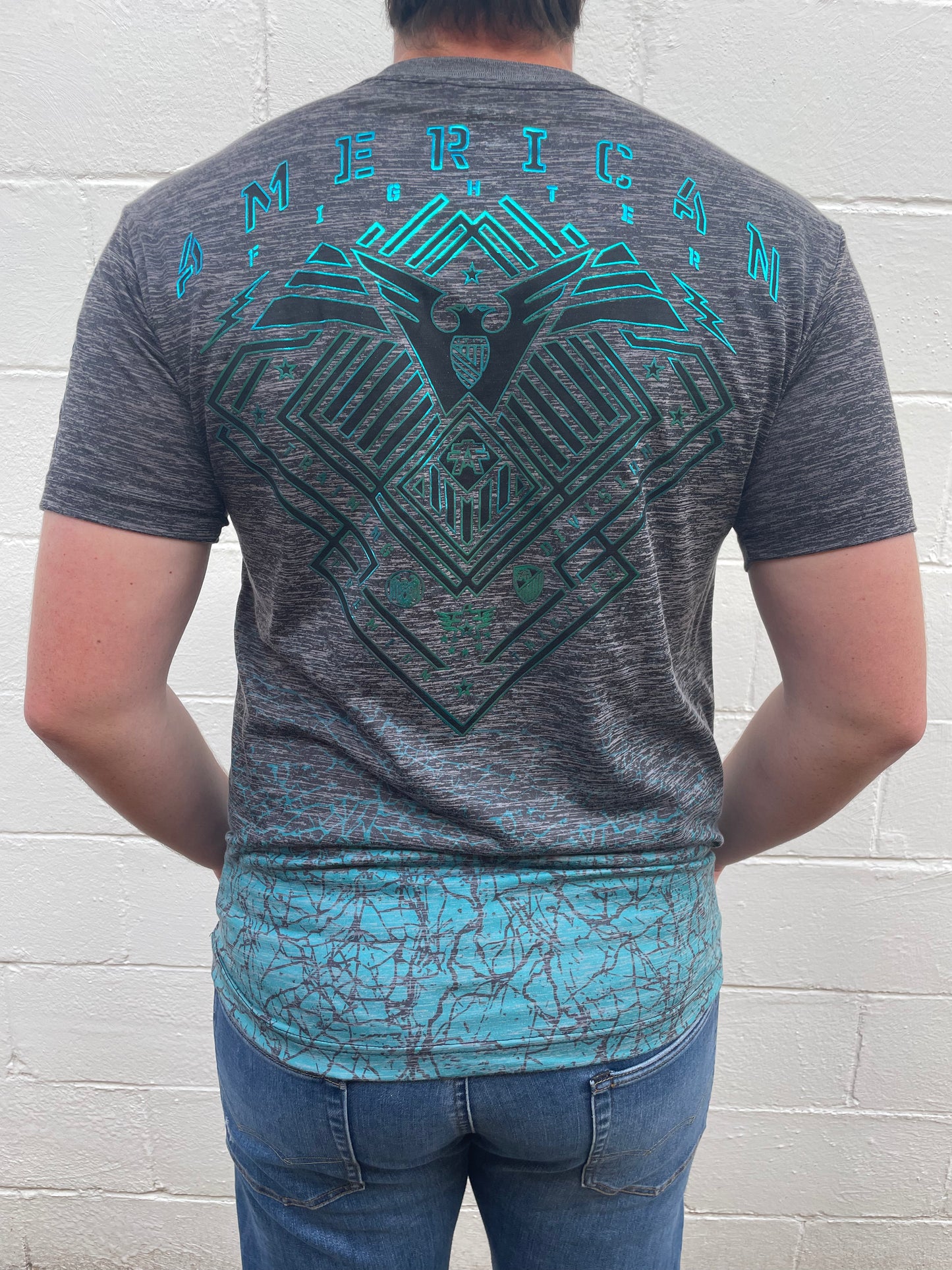 MEN'S AQUA GRAPHIC SHORT SLEEVE T-SHIRT