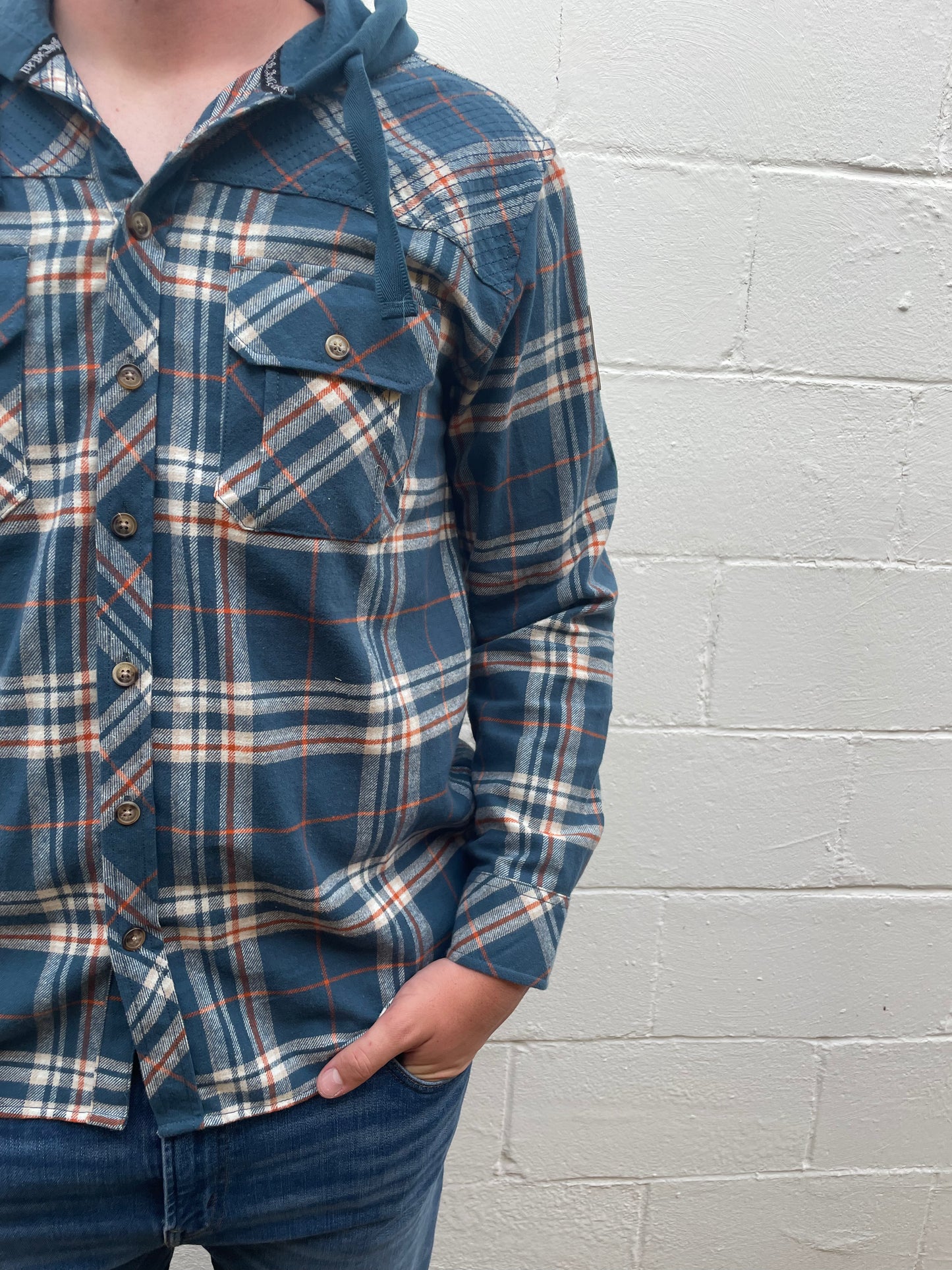 MEN'S HOODED FLANNEL LONG SLEEVE SHIRT