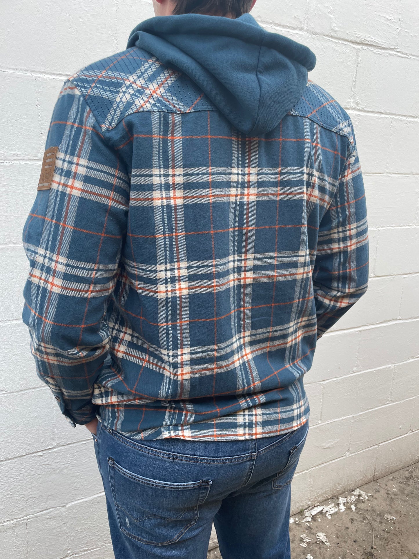MEN'S HOODED FLANNEL LONG SLEEVE SHIRT