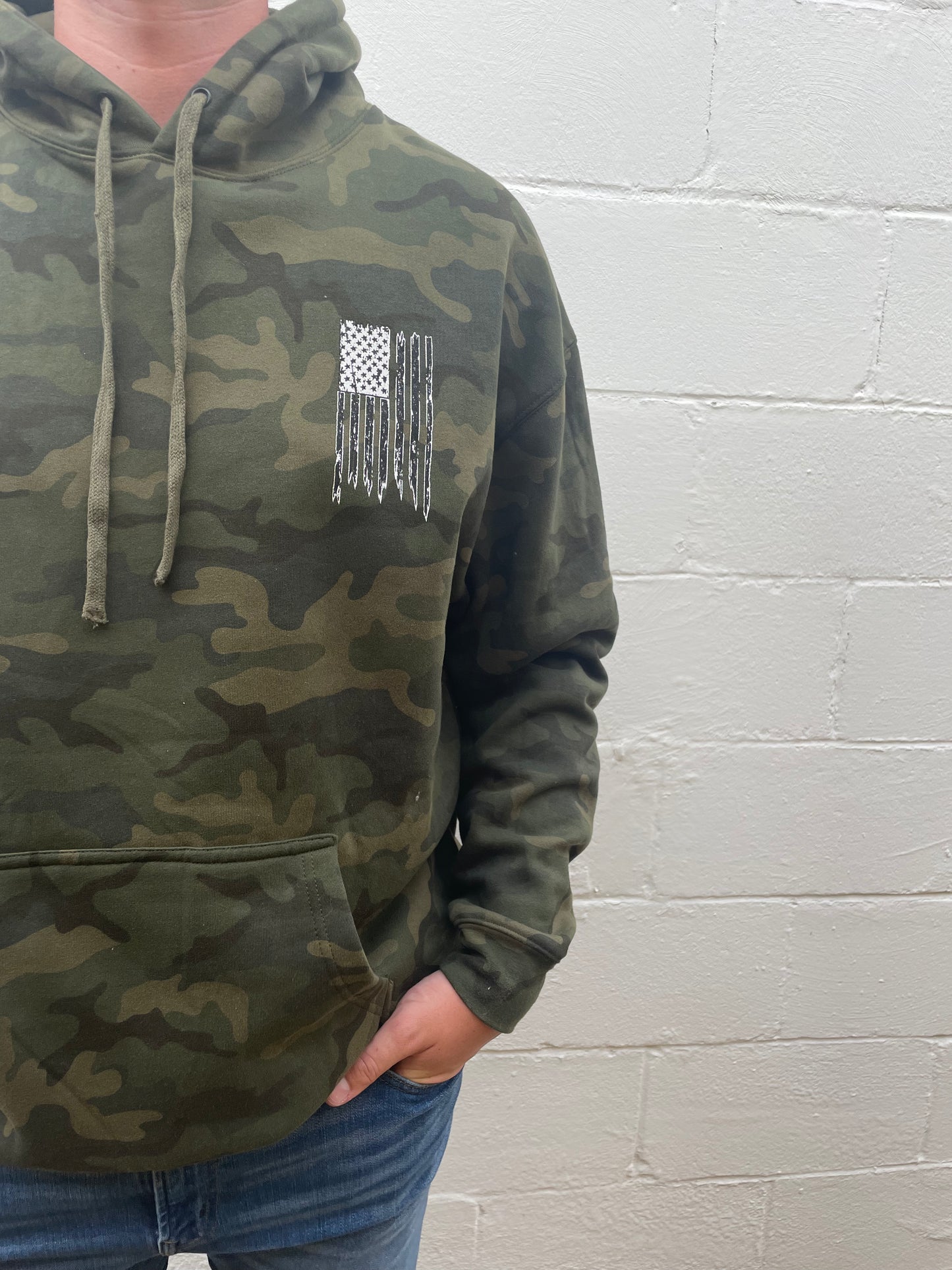 MEN'S GREEN CAMO LONG SLEEVE HOODIE