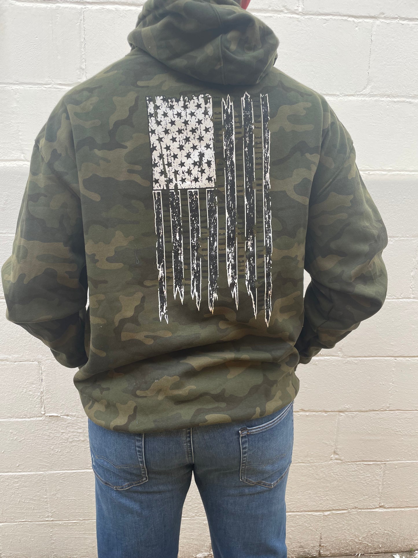 MEN'S GREEN CAMO LONG SLEEVE HOODIE