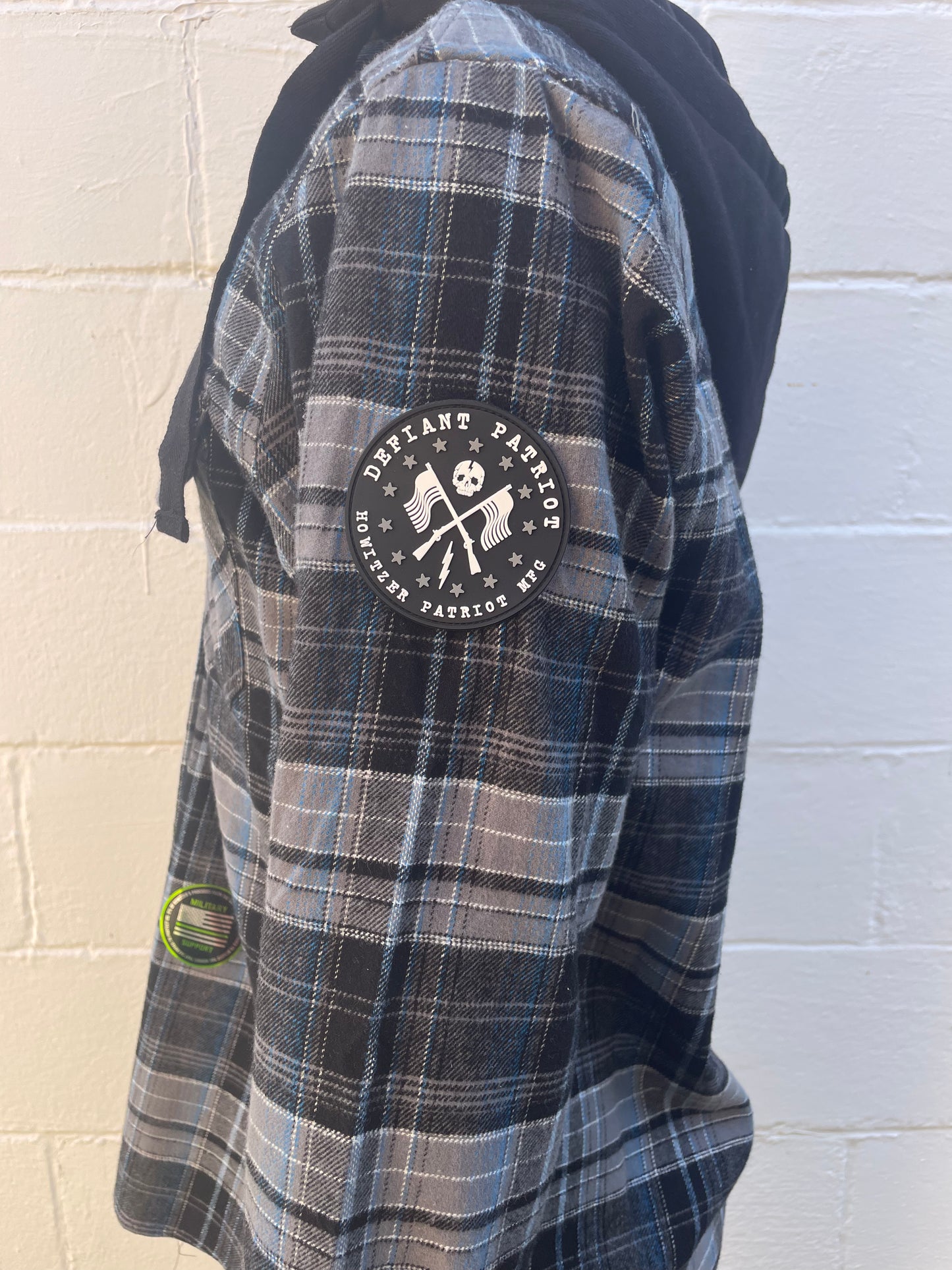 MEN'S PLAID LONG SLEEVE HOODED SHIRT