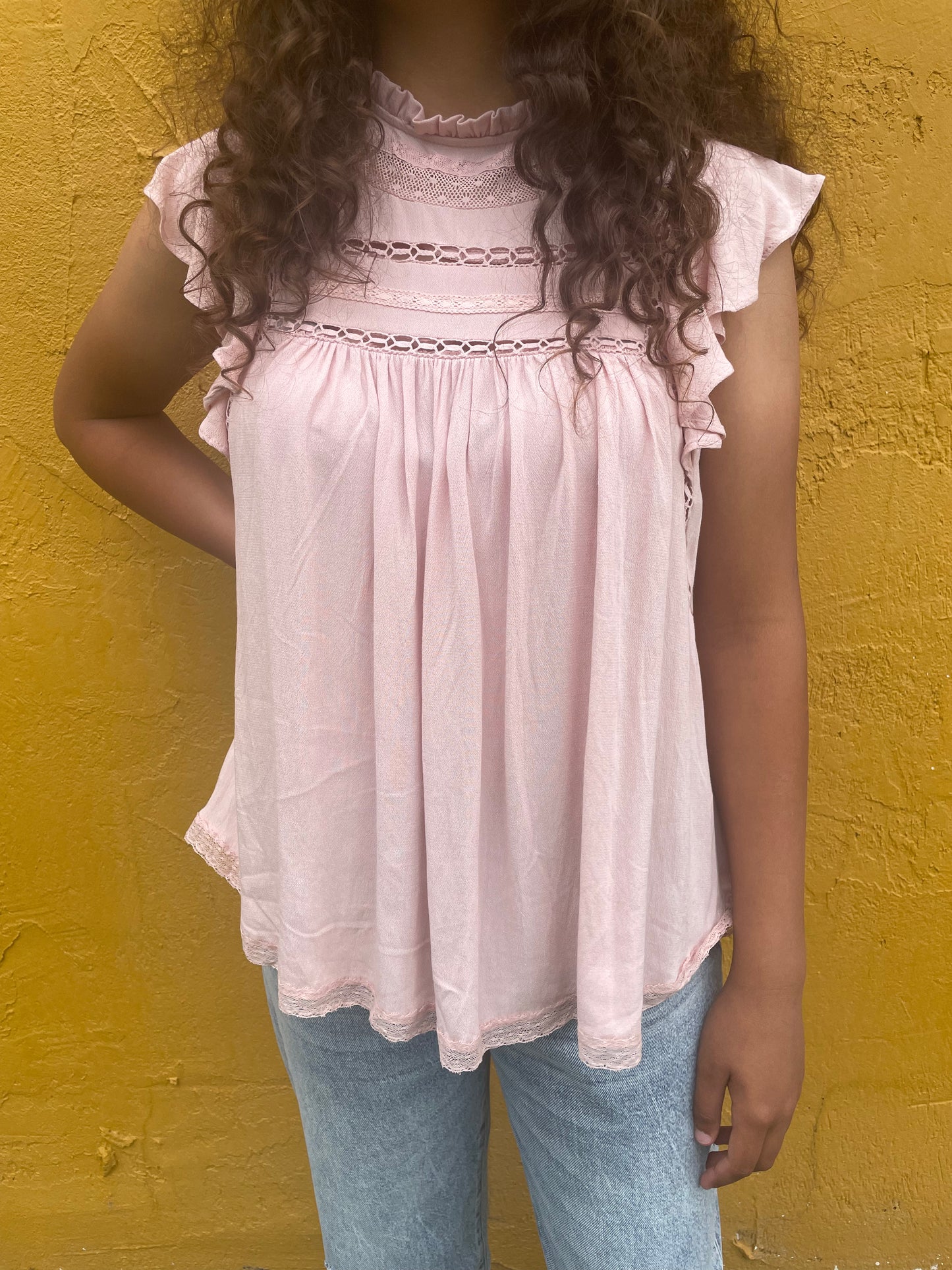 WOMENS PEACH PINK RUFFLED NECKLINE TOP