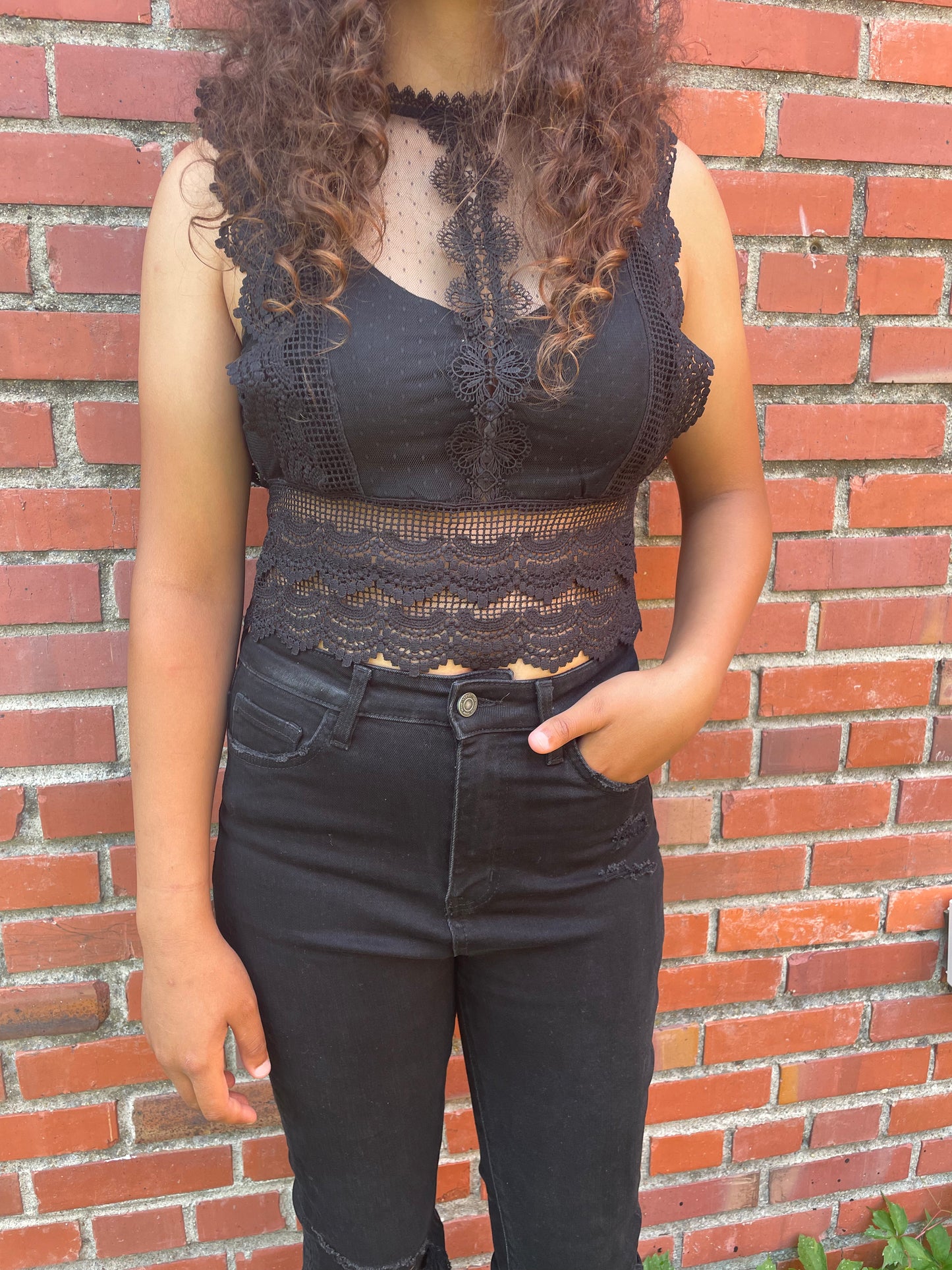WOMENS BLACK LACE SLEEVELESS CAMISOLE