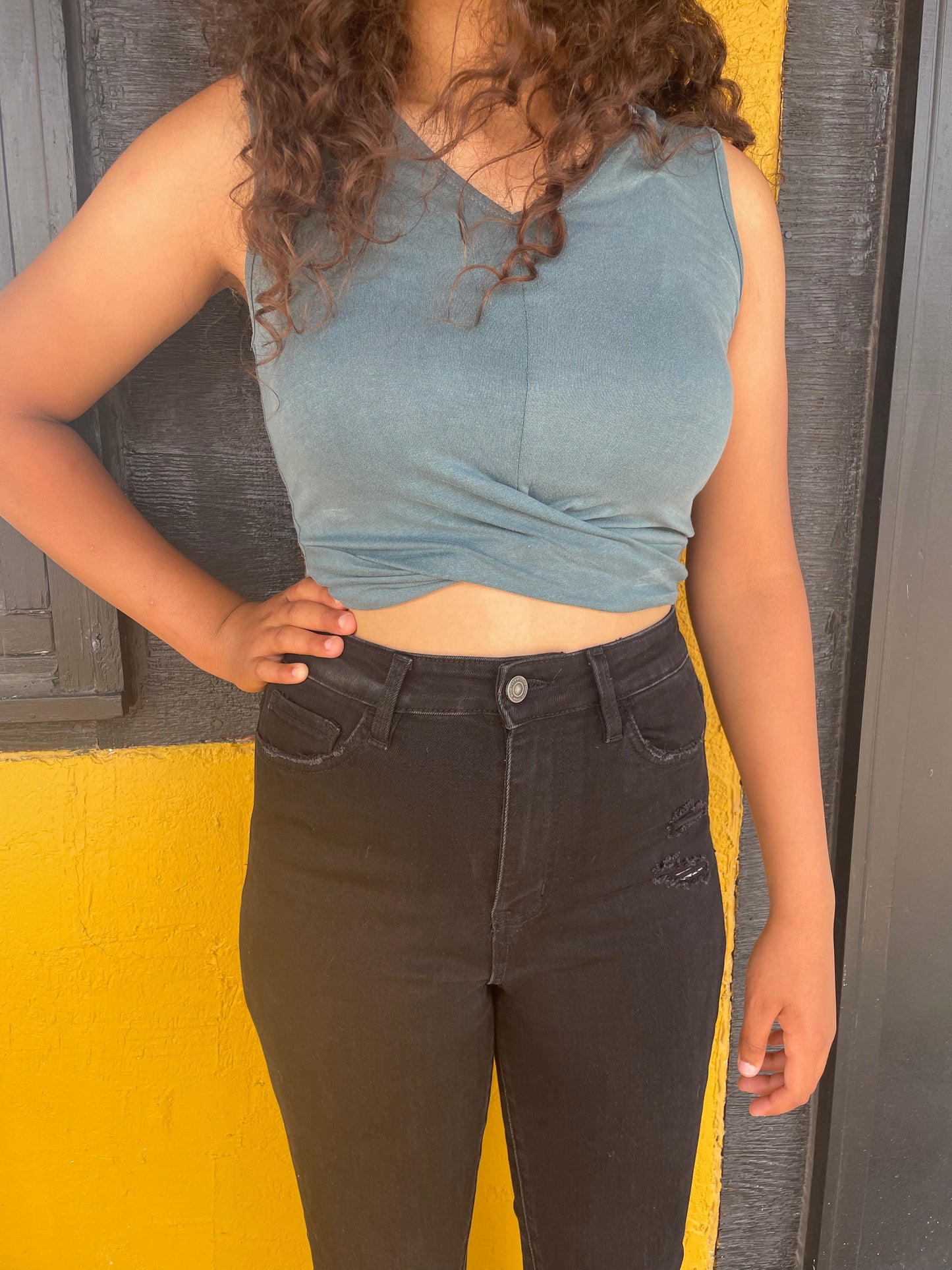 WOMENS TEAL CROP TOP