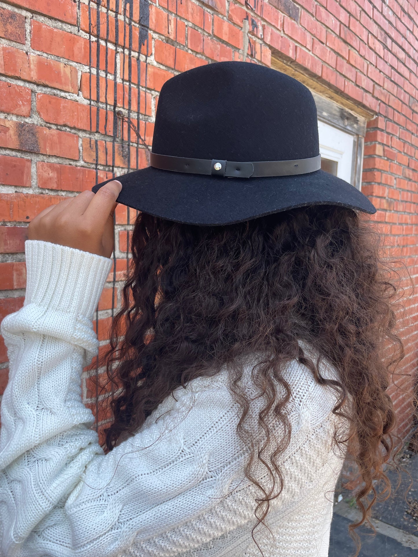 UNISEX BLACK FEDORA WOOL HAT WITH BELT DECORATION