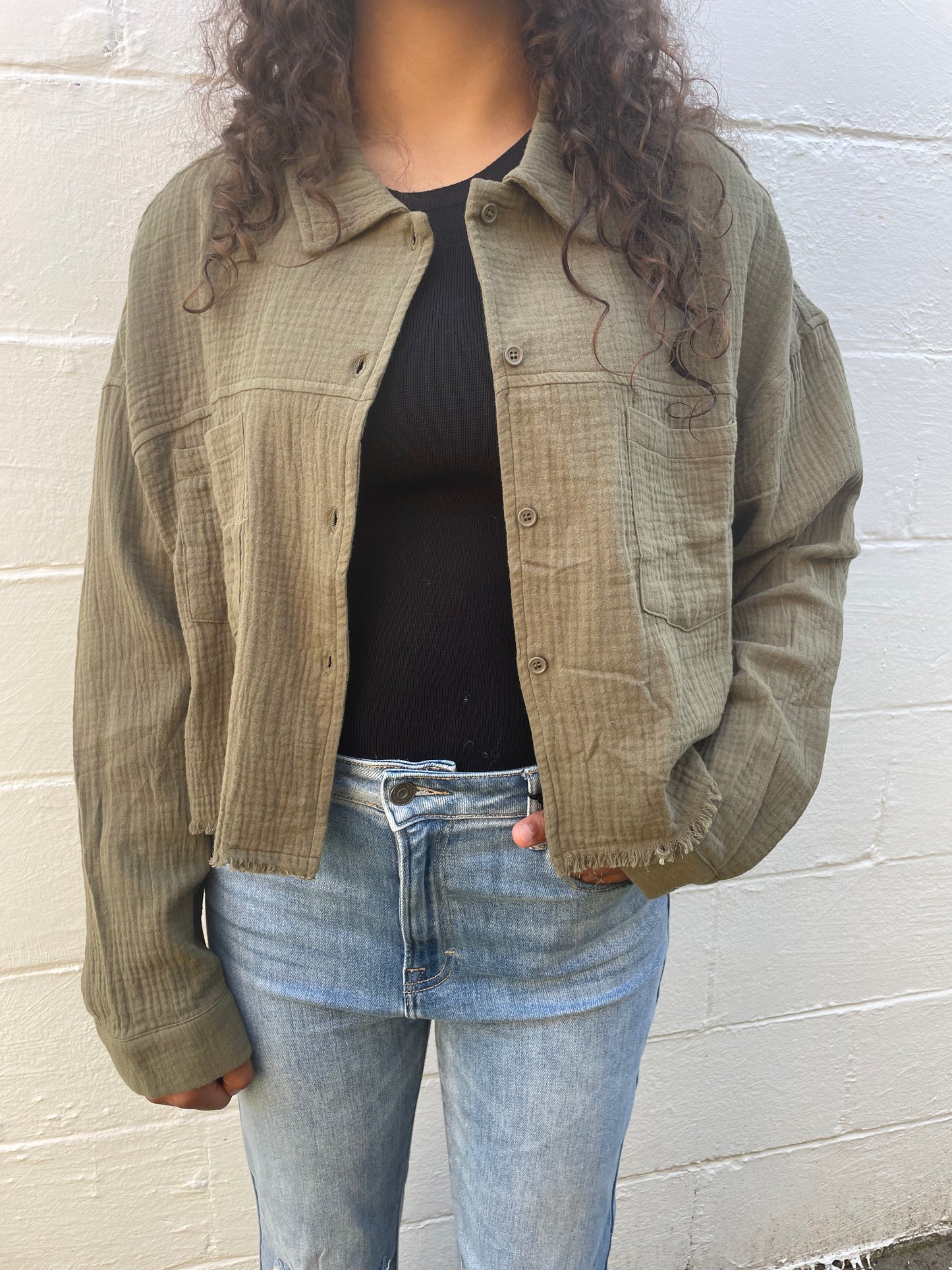WOMENS LONG SLEEVE SHORT OLIVE SHIRT