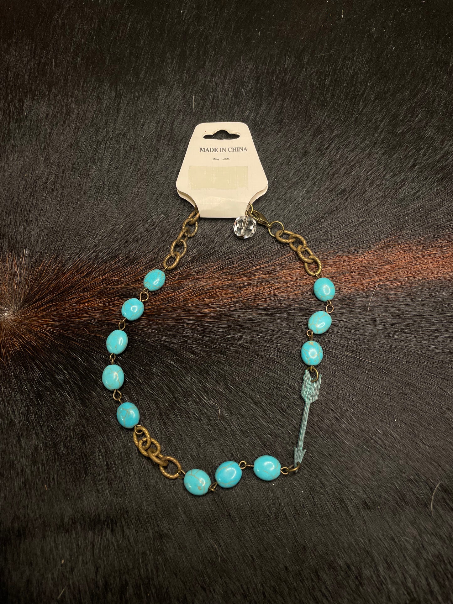 TURQUOISE ARROW BEADED NECKLACE