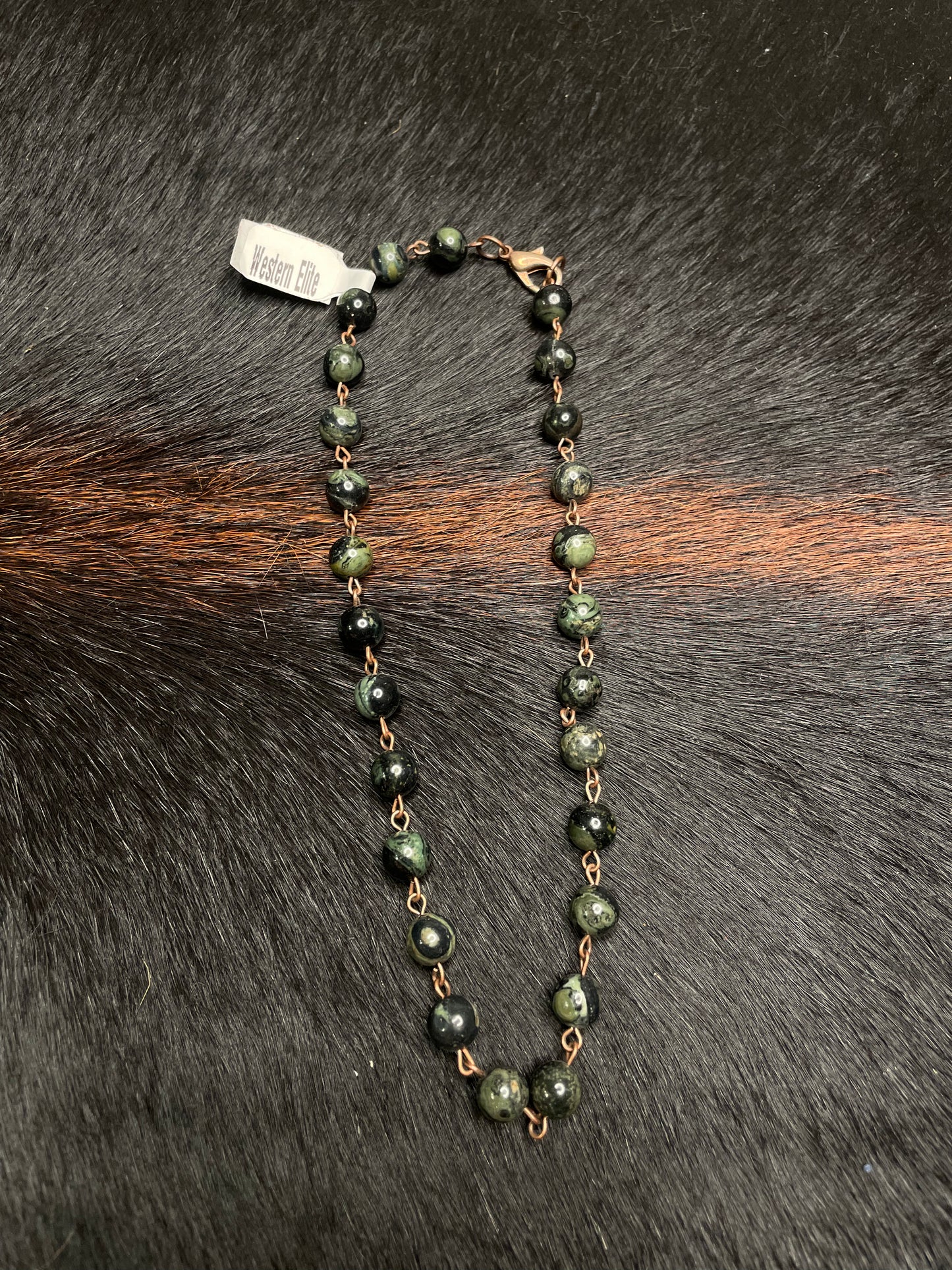 DARK GREEN MARBLED GLASS BEAD NECKLACE