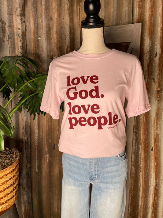 SHORT SLEEVE GRAPHIC BABY PINK T-SHIRT