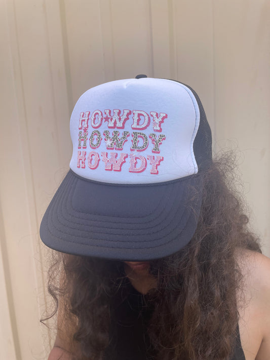 WOMENS BLACK HOWDY CAP