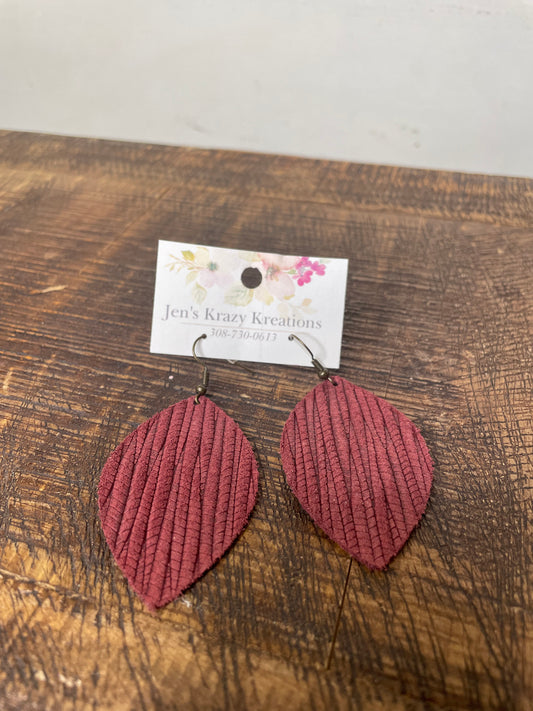 MAROON GEOMETRIC EARRINGS