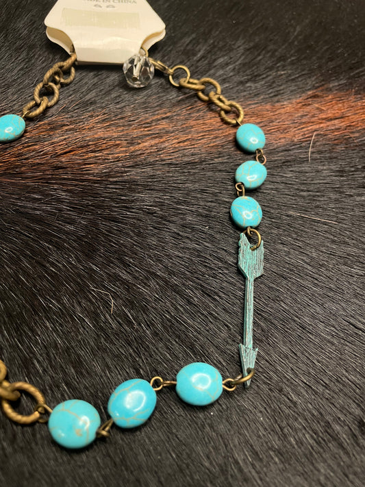 TURQUOISE ARROW BEADED NECKLACE