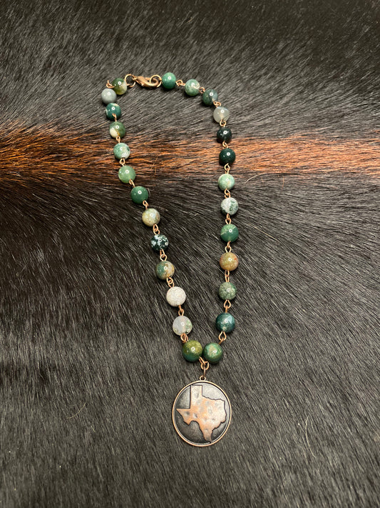 MARBLED GLASS BEAD NECKLACE WITH TEXAS CHARM