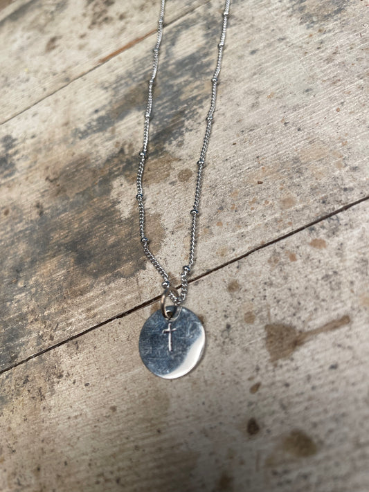 SILVER CROSS PENDANT NECKLACE