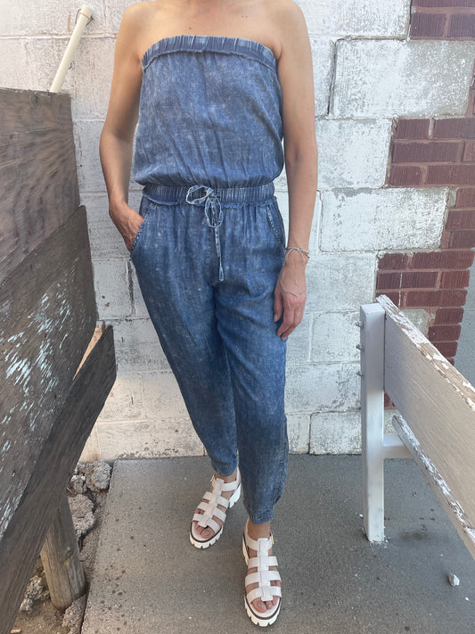 WOMEN'S DENIM JUMPSUIT