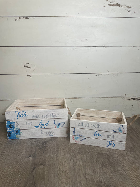 WOODEN WHITE BLUE CRATE SET